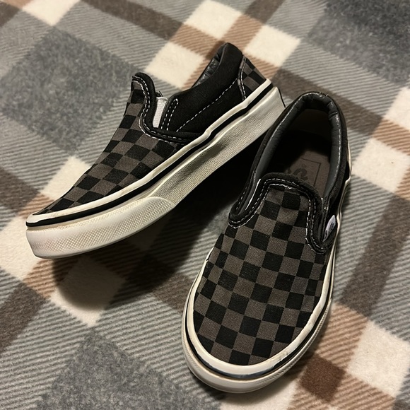 Kids checkered vans, black and grey vans. - Picture 2 of 4